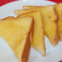 ขนมปังทาเนย