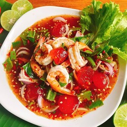 ยำกุ้งสุกไข่แดง