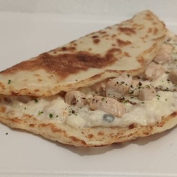 Yummy Crepes สาขาที่ 1