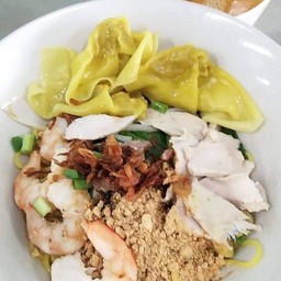 ก๋วยเตี๋ยวแห้ง
