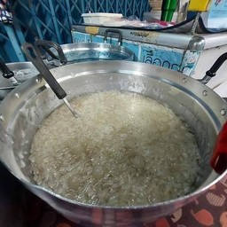 ข้าวเหนียวเปียกลำไย