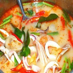 ต้มยำรวมมิตรข้น