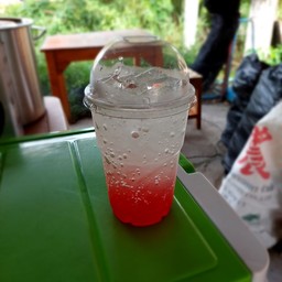 แดงโซดา