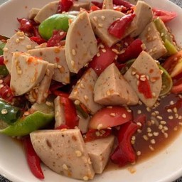 ตำเหลาหมูยอ