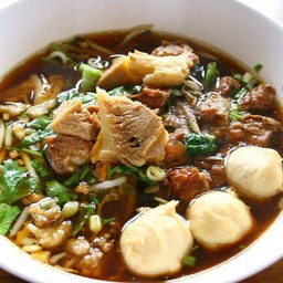 เกาเหลาน้ำตกหมู