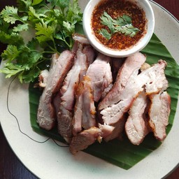 คอหมูย่าง