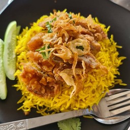 ข้าวหมกไก่ทอด