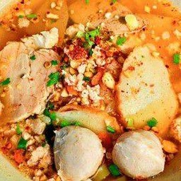 ก๋วยเตี๋ยวต้มยำ