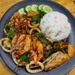 เปิดซิง ซีฟู๊ด อาหารทะเลสดๆ หมึกซาซิมิ กุ้งเผา GP