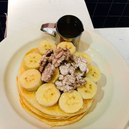 Banana & Walnut Pancakes
