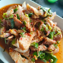 น้ำตกหมู