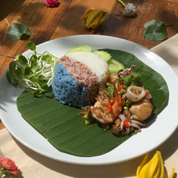 ข้าวทะเลผัดพริกเกลือ