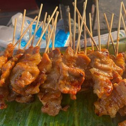 หมูปิ้งสุดติ่ง