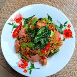 แหนมผัดกะเพราวุ้นเส้นสะตอหมูสับ