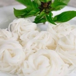 ขนมจีนเปล่า