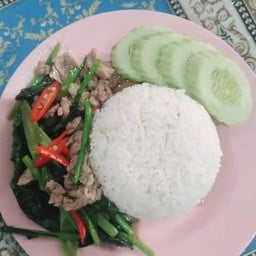 น้องณิลินอาหารตาสั่ง ไม่มีสาขา