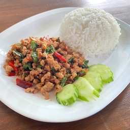 ข้าวกะเพราหมูสับ