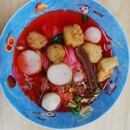 หมี่ขาวเย็นตาโฟ