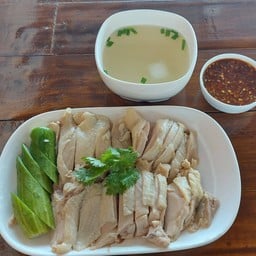 อิปั้นข้าวมันไก่ สิงคโปร์ พันท้ายนรสิงห์