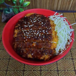 ข้าวหมูทอด ทงคัตสึ