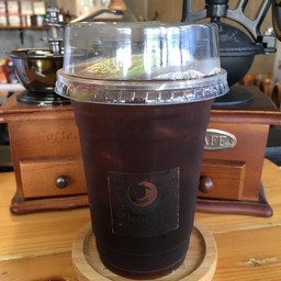 แบล็ค มะนาว