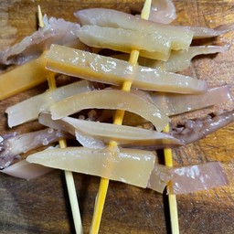 ปลาหมึกกรอบ