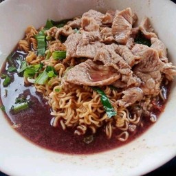 ฟ้าใสก๋วยเตี๋ยวซาเล้ง