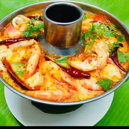 ต้มยำกุ้ง (ถ้วย)