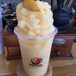 ลูกพีชสมูทตี้