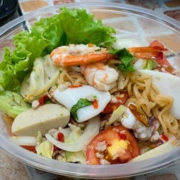 ยำมาม่ารวมมิตร