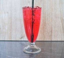 สตรอเบอร์รี่โซดา