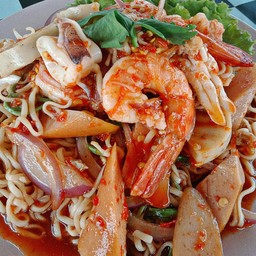 ยำมาม่ารวมมิตร