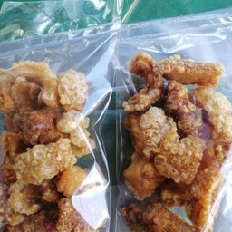 แค็ปหมูติดมัน