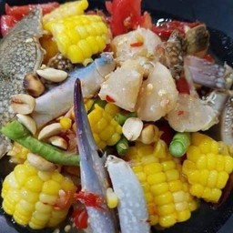 ตำข้าวโพดปูม้า