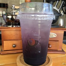 บลูเบอร์รี่โซดา