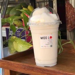 มะพร้าวปั่นนม