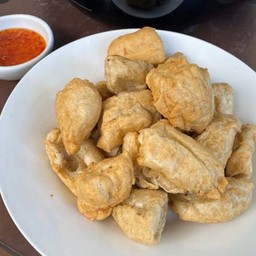 ลูกชิ้นปลาทอด