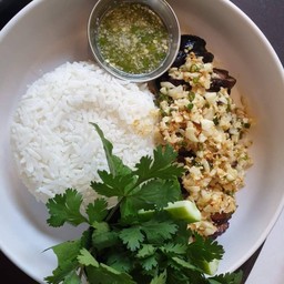 ข้าวอบเป็ดคั่วพริกเกลือ