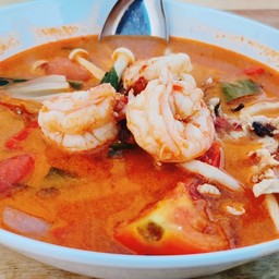 ต้มยำรวมมิตรน้ำข้น