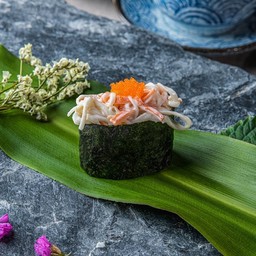 4) สลัดปูอัด