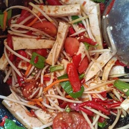 ตำลาวหมูยอ