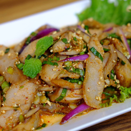 น้ำตกคอหมู