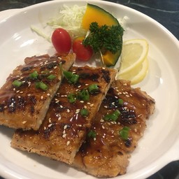 วีแกนปลาไหลญี่ปุ่น