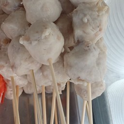 ลูกชิ้นเอ็นหมู