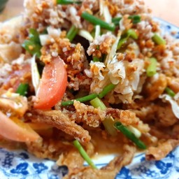 ยำเห็ดกรอบ