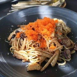 สปาเก็ตตี้ผัดซอสโชยุเห็ด