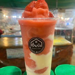 สตอเบอรี่โยเกิร์ต