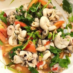 ยำใส้ตัน