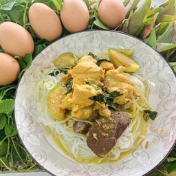 ขนมจีนโคตรผักแม่จิน-ดอนนก