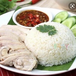 ข้าวมันไก่ต้ม(พิเศษ)
